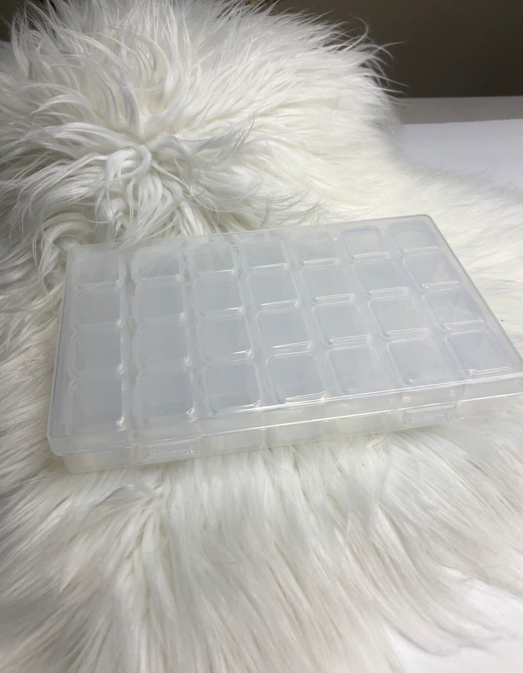 28 Compartment Storage Box